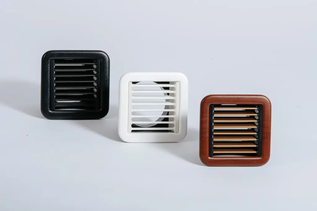 MBC Marine PSAG-S-100-B - Black plastic supply air grille square with plenum box 100mm